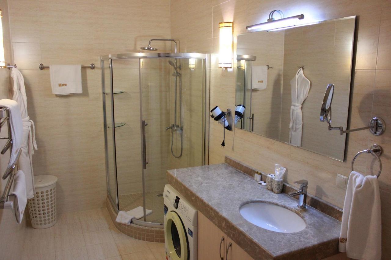 Atb Grand Hotel Атырау Экстерьер фото