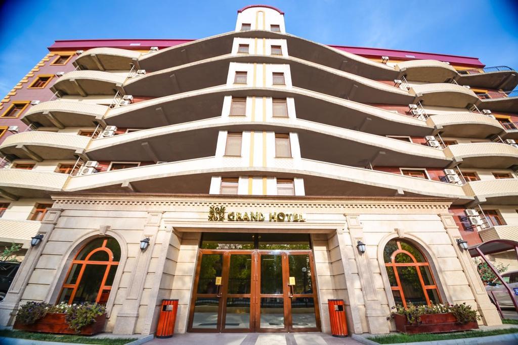 Atb Grand Hotel Атырау Экстерьер фото